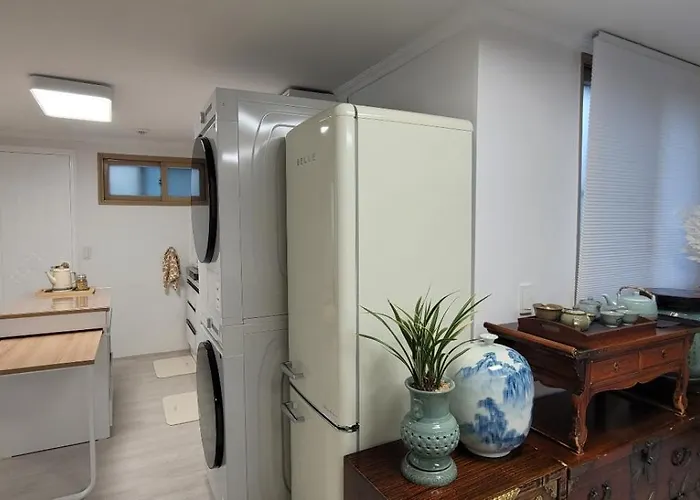 Apartment Hello